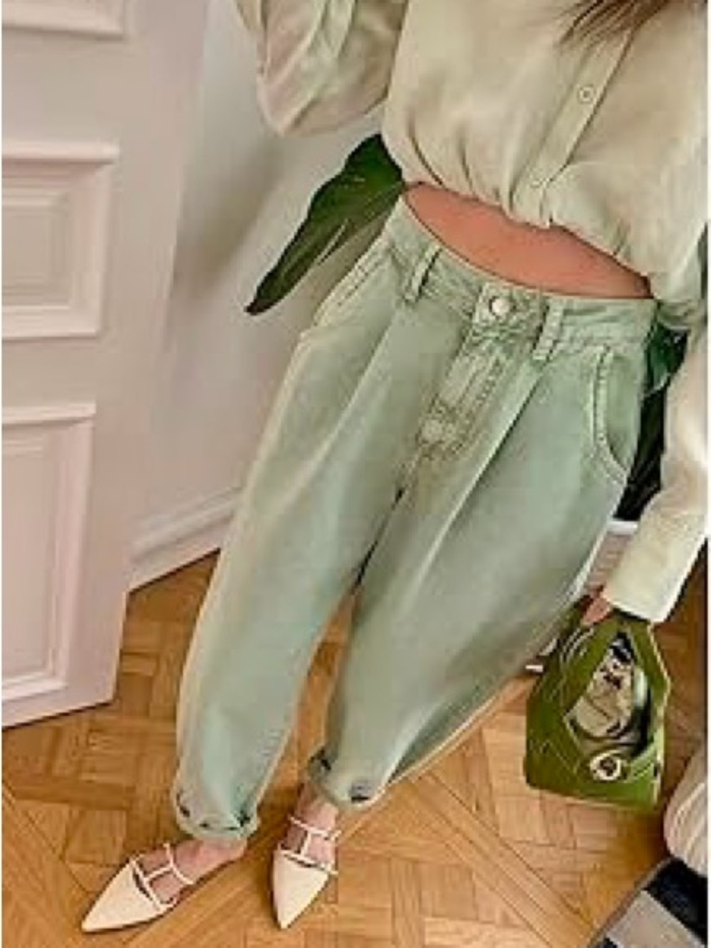 Zara Sage Green Barrel Leg Jeans High Rise Pleated Denim EUC Size US 2